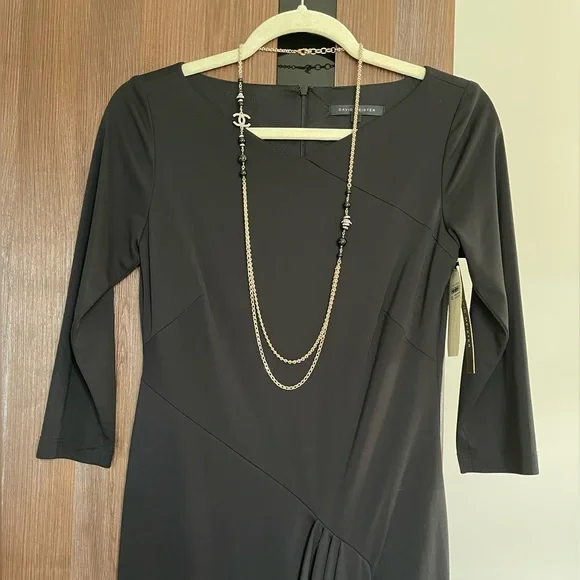 New Chanel Long Gold-tone Necklace with Resine Beads - Picture 11 of 17